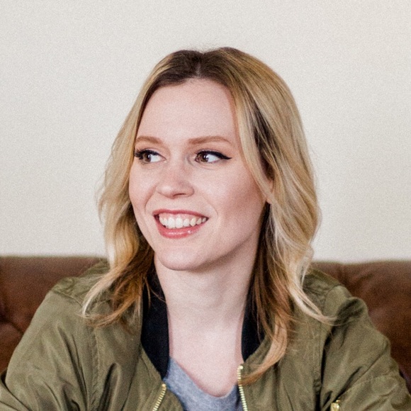 Meet your Posher, Rebecca - Picture 1 of 1